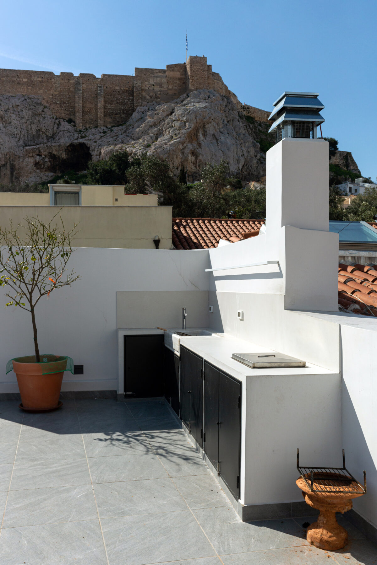 Archisearch Architect Anthi Oikonomou completed the revival of a two-storey listed building in Plaka, Athens