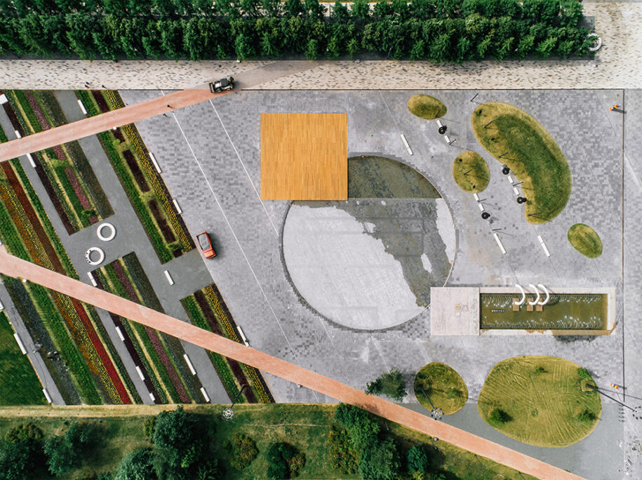 Archisearch DROM converts Azatlyk Square in Russia into a lively contemporary public space