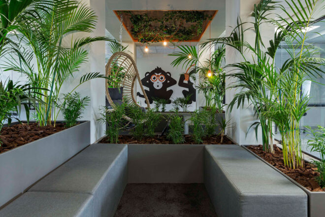 Archisearch - 4WISE MONKEYS new offices in Athens | Seamless