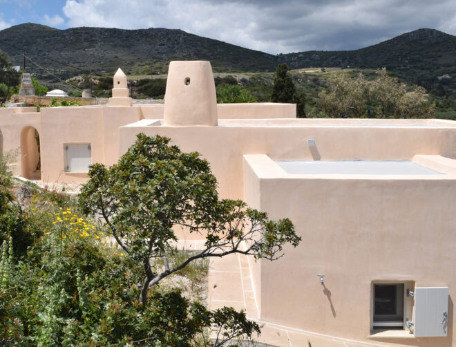 Archisearch - ΤΟ ΕΛΛΗΝΙΚΟ ΚΑΛΟΚΑΙΡΙ // Αγροικία στα Κύθηρα | Παναγιώτης Παπανικολάου