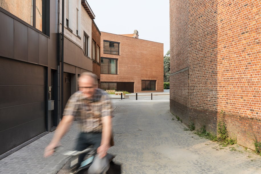 Archisearch KAAN Architecten completes Utopia, a Library and Academy for Performing Arts in Aalst, Belgium