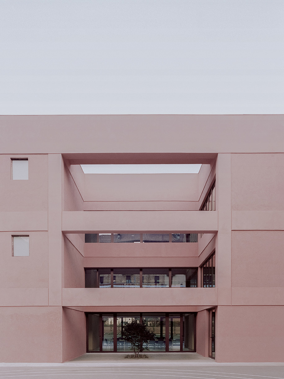 Archisearch Fermi School in Turin: A community school open to the city by BDR bureau