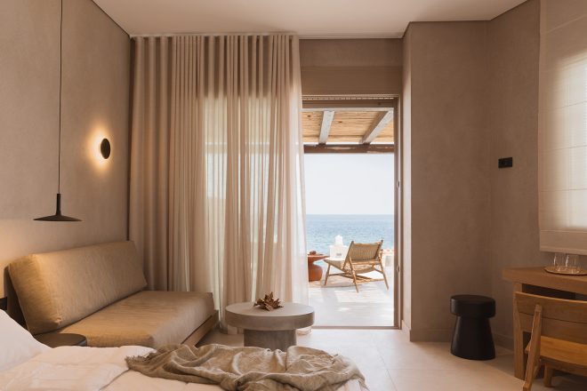 Archisearch - Minάs Architecture transformed a long- abandoned beach bar into a series of autonomous hotel suites in Loggos, Aigio