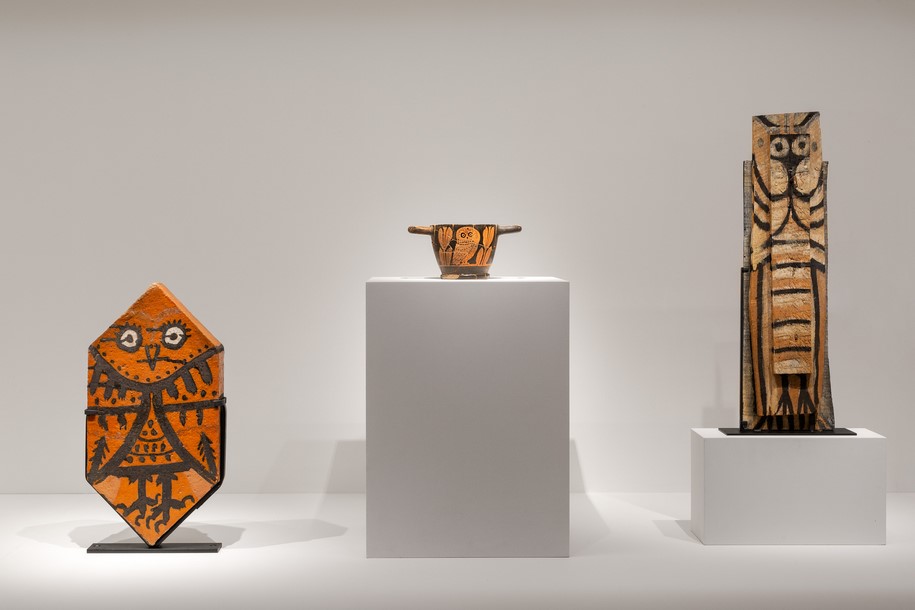 Archisearch «Picasso and Antiquity: Line and Clay»: Exhibition Design by AK-A architects