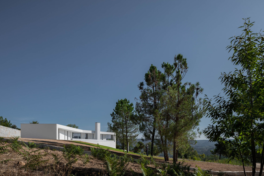 Archisearch House in Lamego, Portugal | António Ildefonso Architect