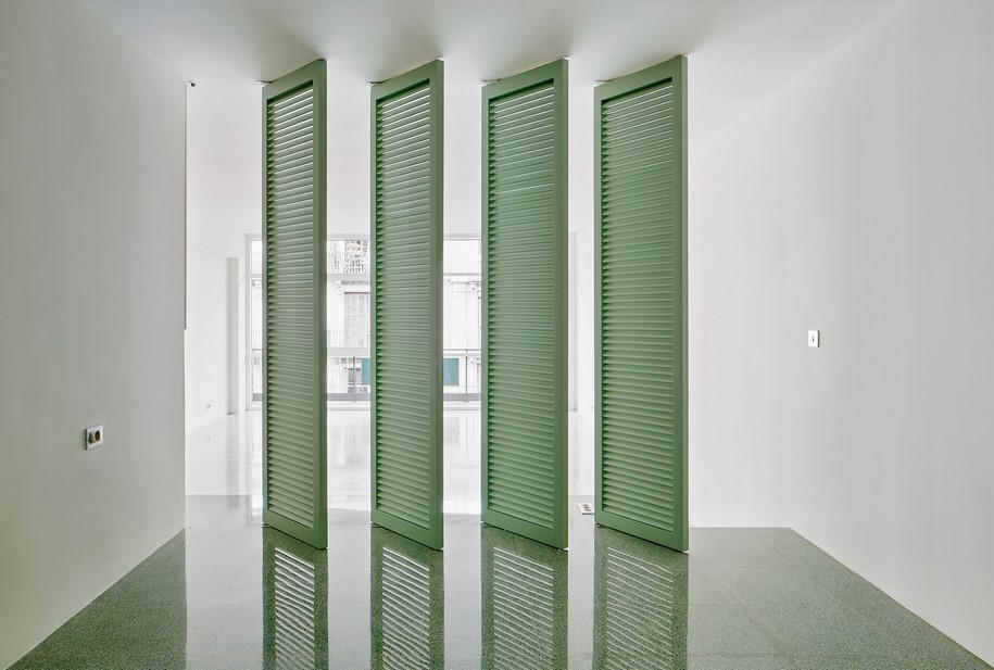 apartment, Barcelona, Spain, Arquitectura-g, mint, green, colour, minimalism, simplicity, interiors, spanish architecture, decoration, refurbishment 