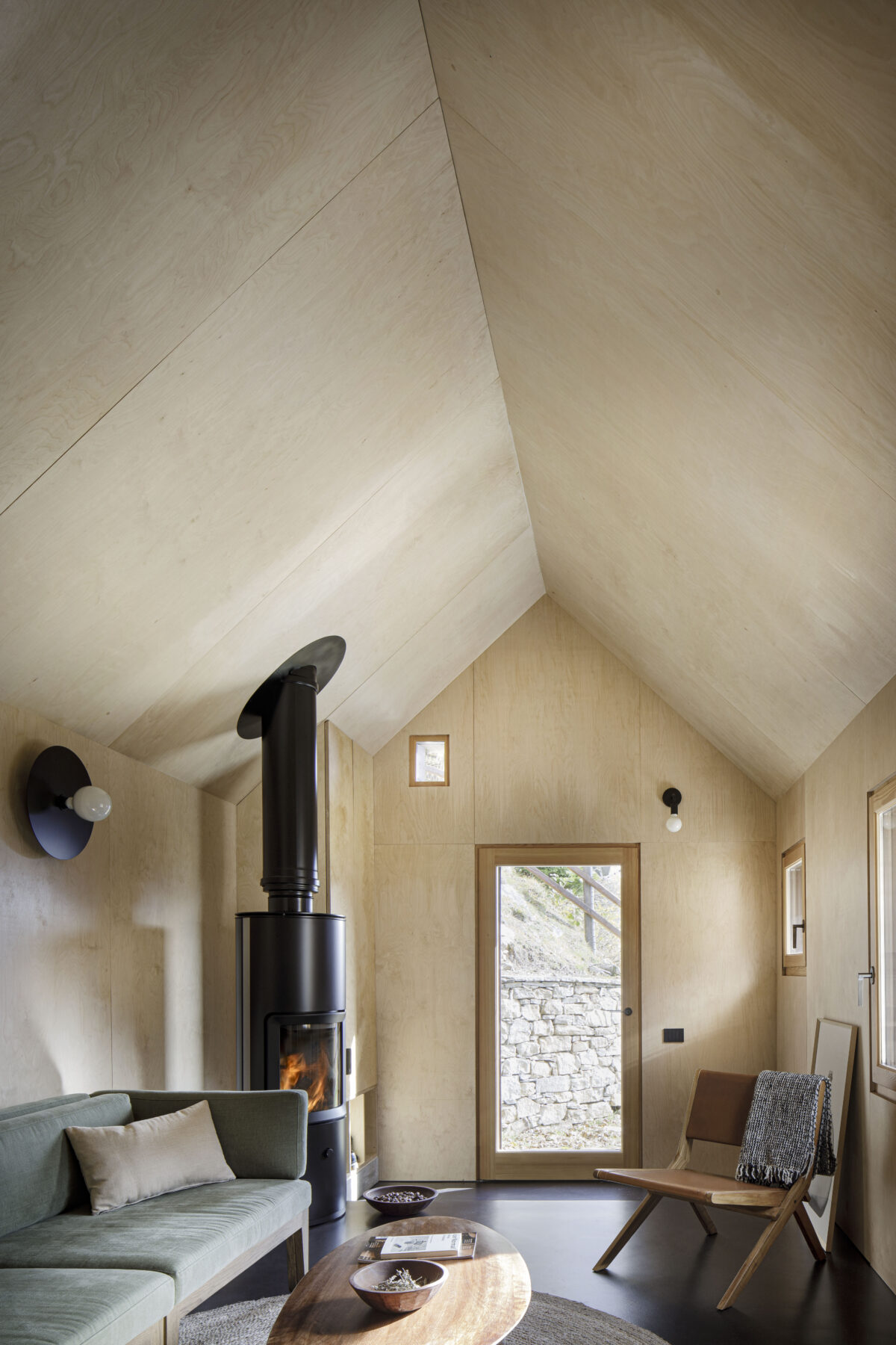 Archisearch House Cinsc: a retreat among the peaks of the Italian Alps by ATOMAA