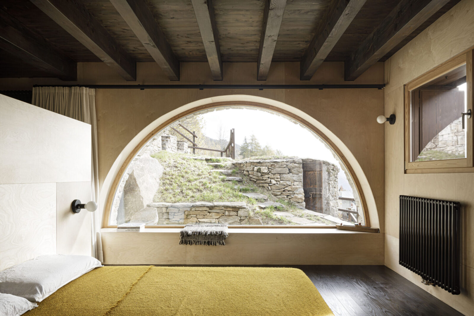 Archisearch House Cinsc: a retreat among the peaks of the Italian Alps by ATOMAA