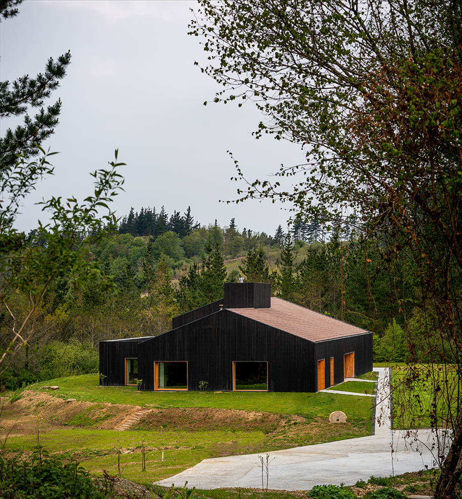 Archisearch The recostruction of the mid 19th century building Caserio Azkarraga by BABELstudio & Bonadona Arquitectura