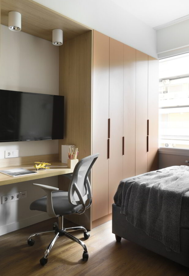 A+ apartments_A 70's Office Floor Reborn as City Apartments by eNJOY