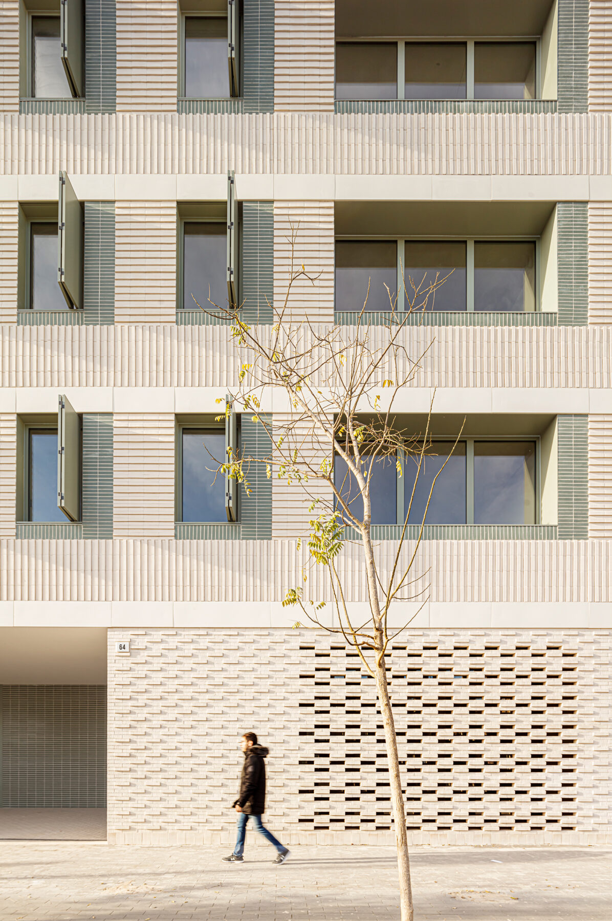 Archisearch L’Hospitalet Housing in L’Hospitalet de Llobregat | b720 - Fermín Vázquez Arquitectos