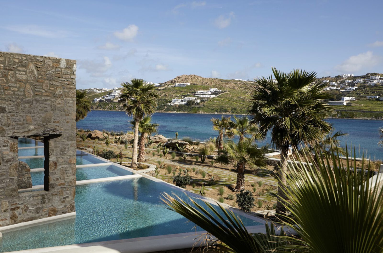 Archisearch Aeonic Suites and Spa Accommodation in Mykonos, Greece | Stones and Walls