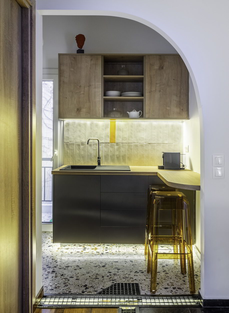 Archisearch South Constructions + Design renovated an apartment in Lycabettus for airbnb uses