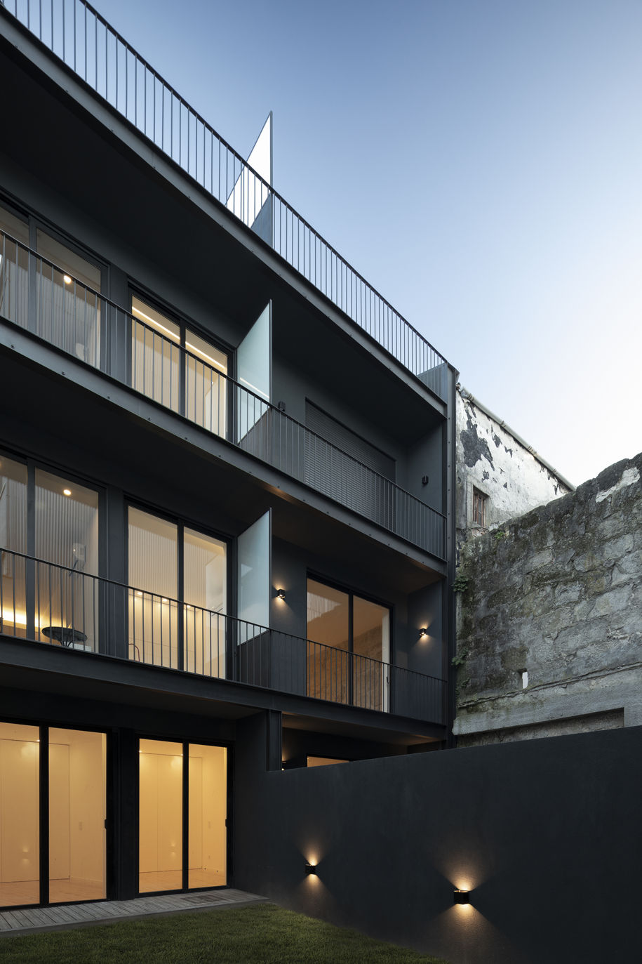 Alegria Residential Building, MiMool Arquitectura & Design de Interiores, Ivo Tavares Studio, Porto, Portugal, 2019