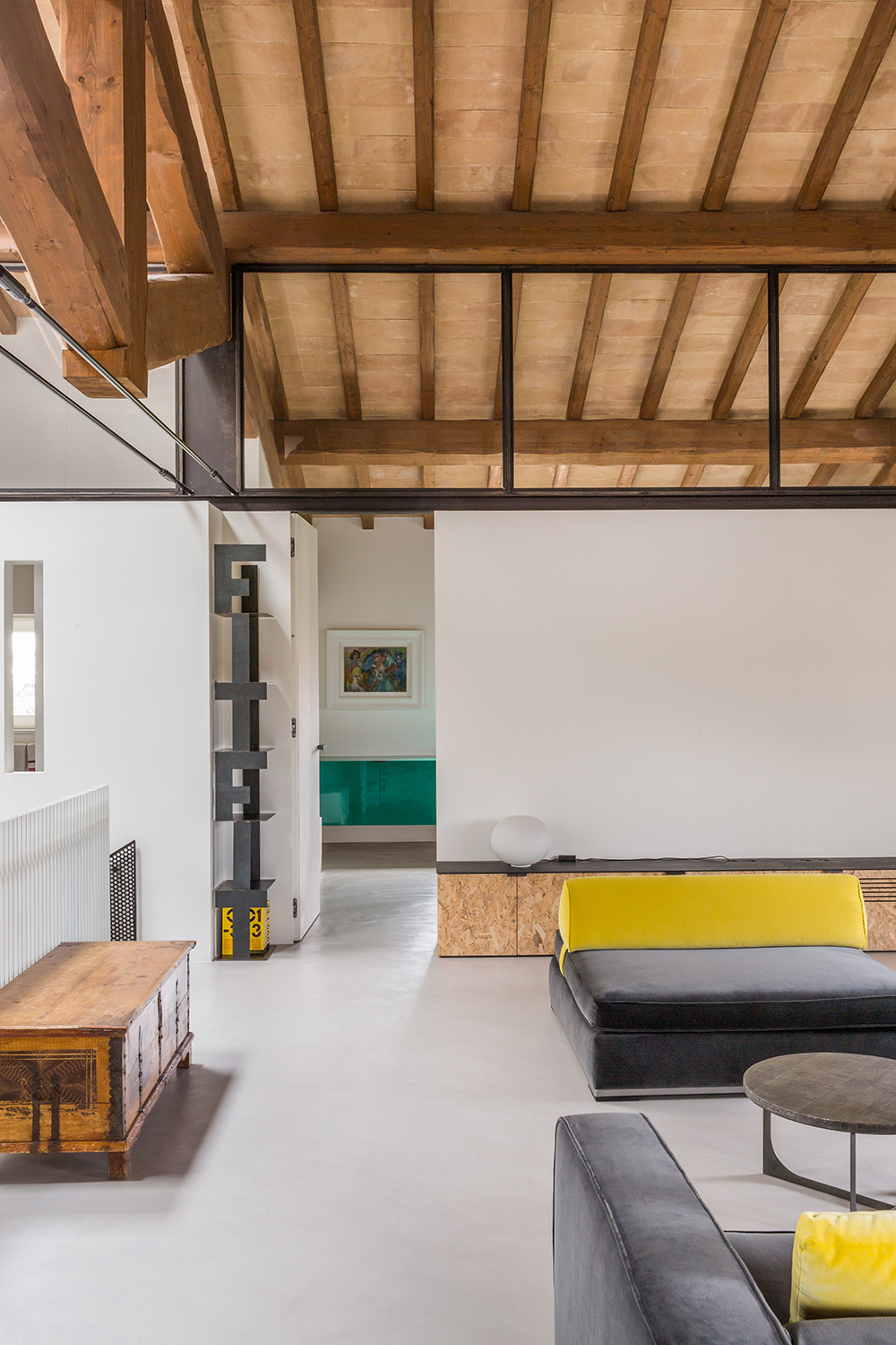 Archisearch In the countryside in Rome: Alvisi Kirimoto designs the domestic landscape of a farmhouse with a rock soul