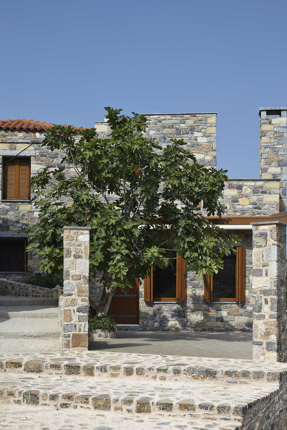Archisearch Μικρή Εξοχική Κατοικία στην Χίο | Amalgama Architects