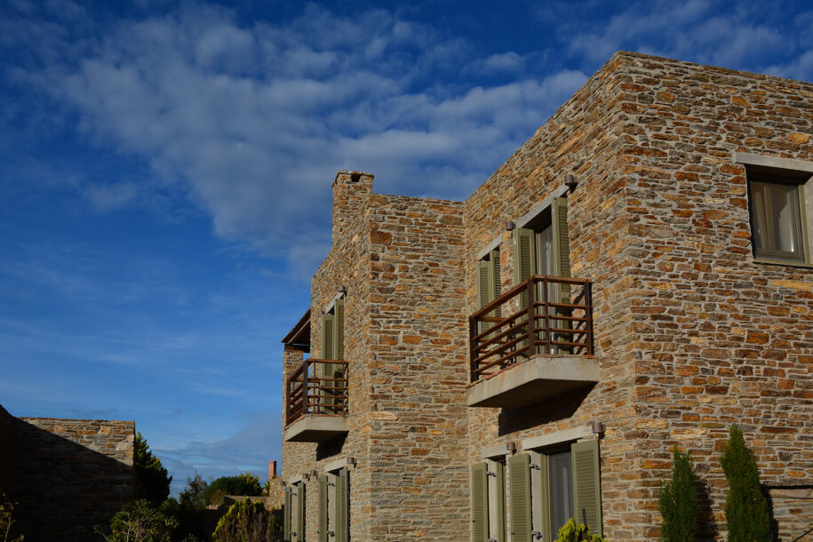 Archisearch ANDROS TESSERA: 4 residences in Andros island by CITICON building spaces