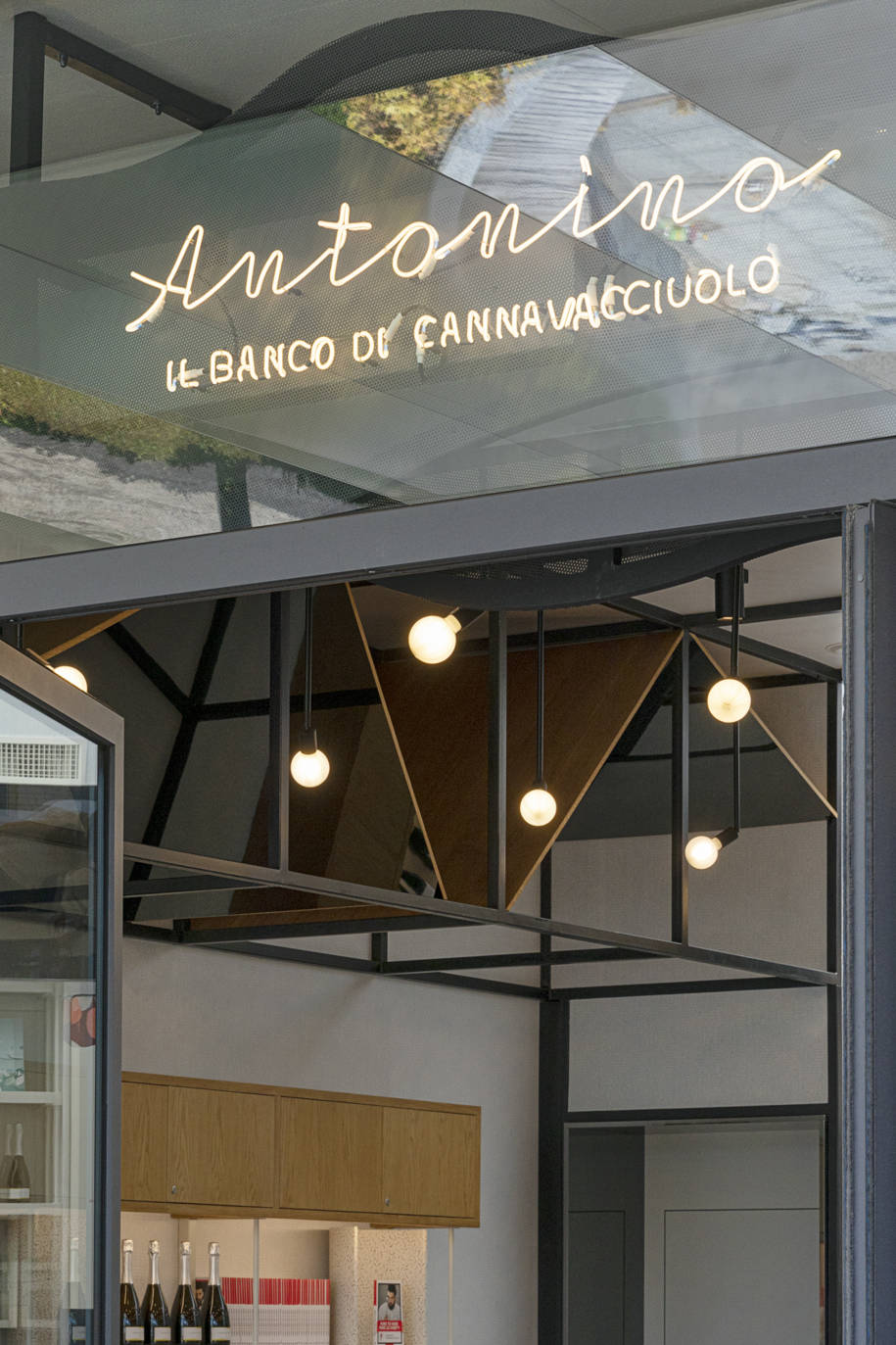 Archisearch Antonino – Il banco di Cannavacciuolo | lamatilde studio