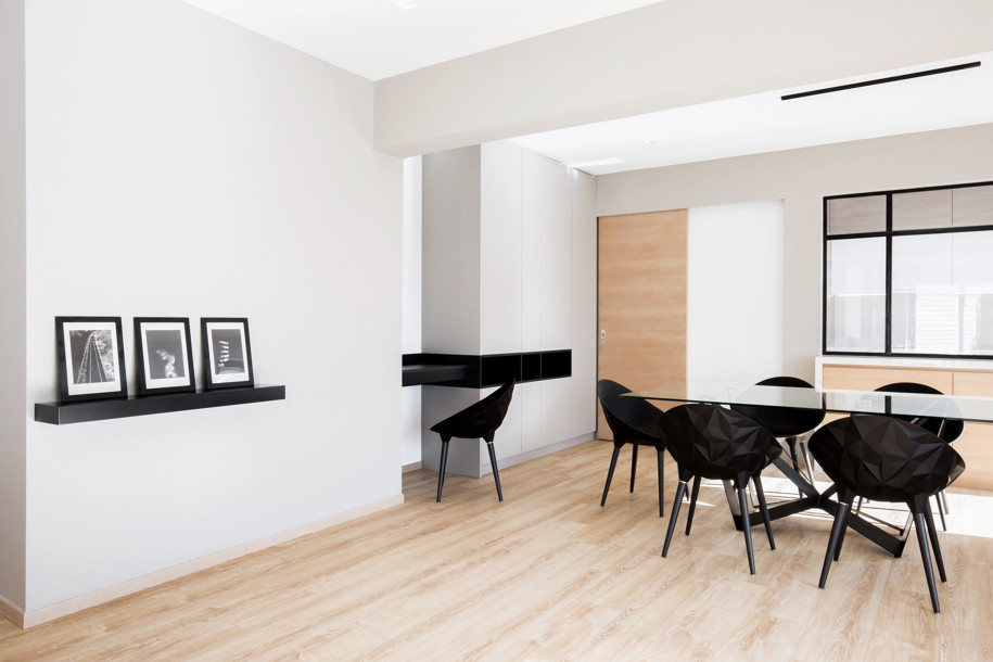 Archisearch Apartment renovation in Pasalimani, Piraeus | Doriza Design