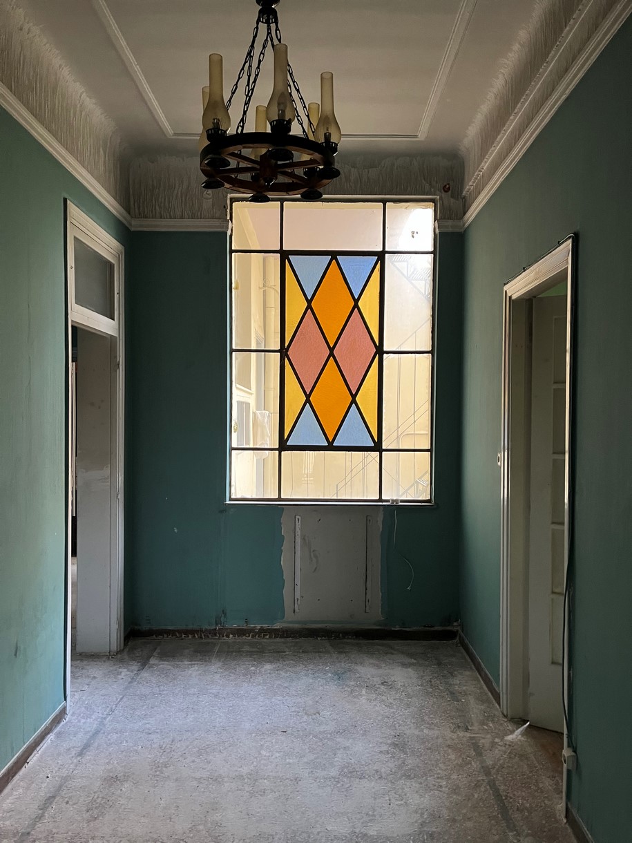 Archisearch Athens mon amour: η γοητεία της νοσταλγικής Αθήνας  στο Instagram | Συνέντευξη με την Άντζελα Λιαρίκου