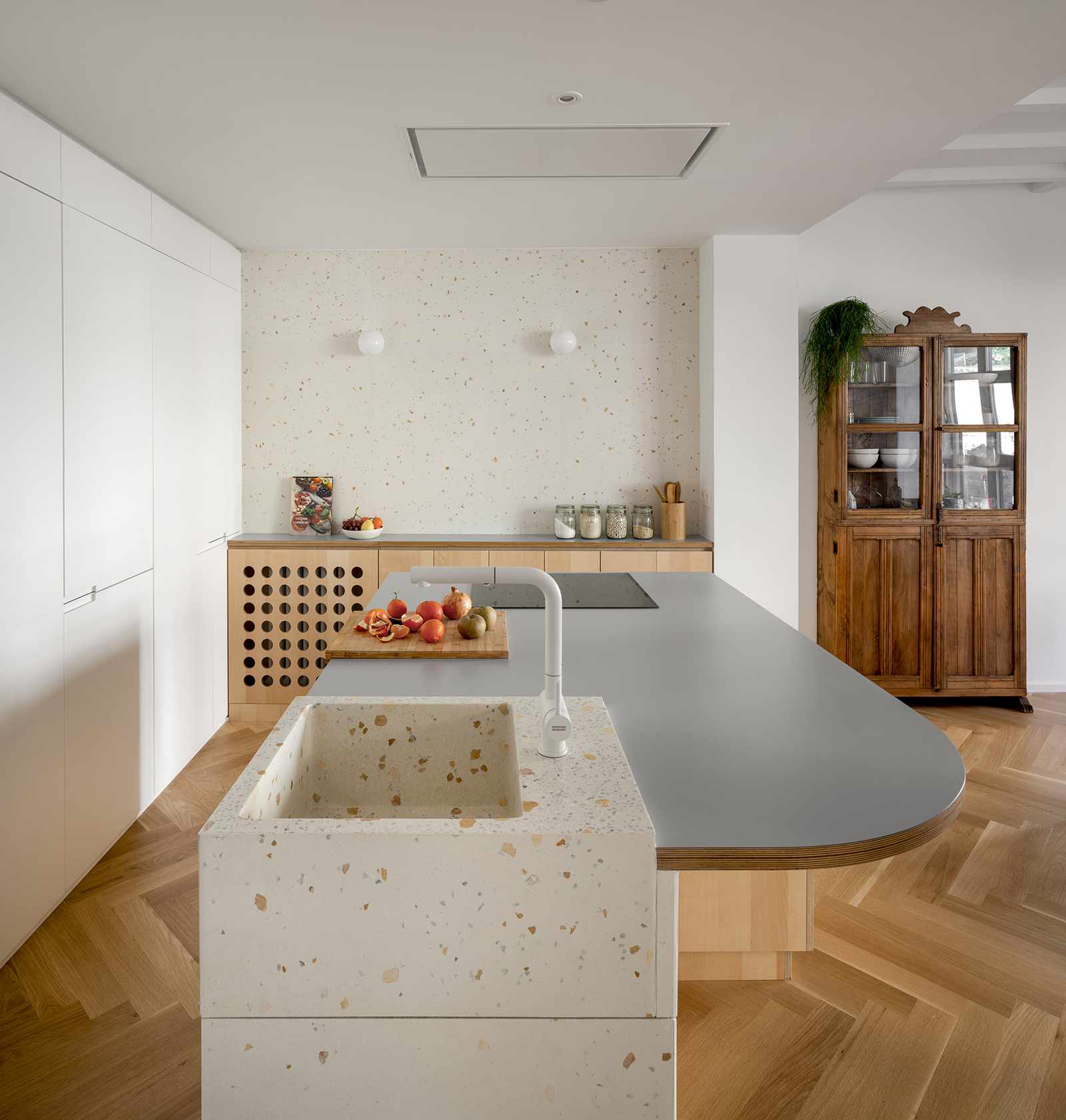 Archisearch ITURRIBIDE apartment in Bilbao’s old town, Spain | BABELstudio