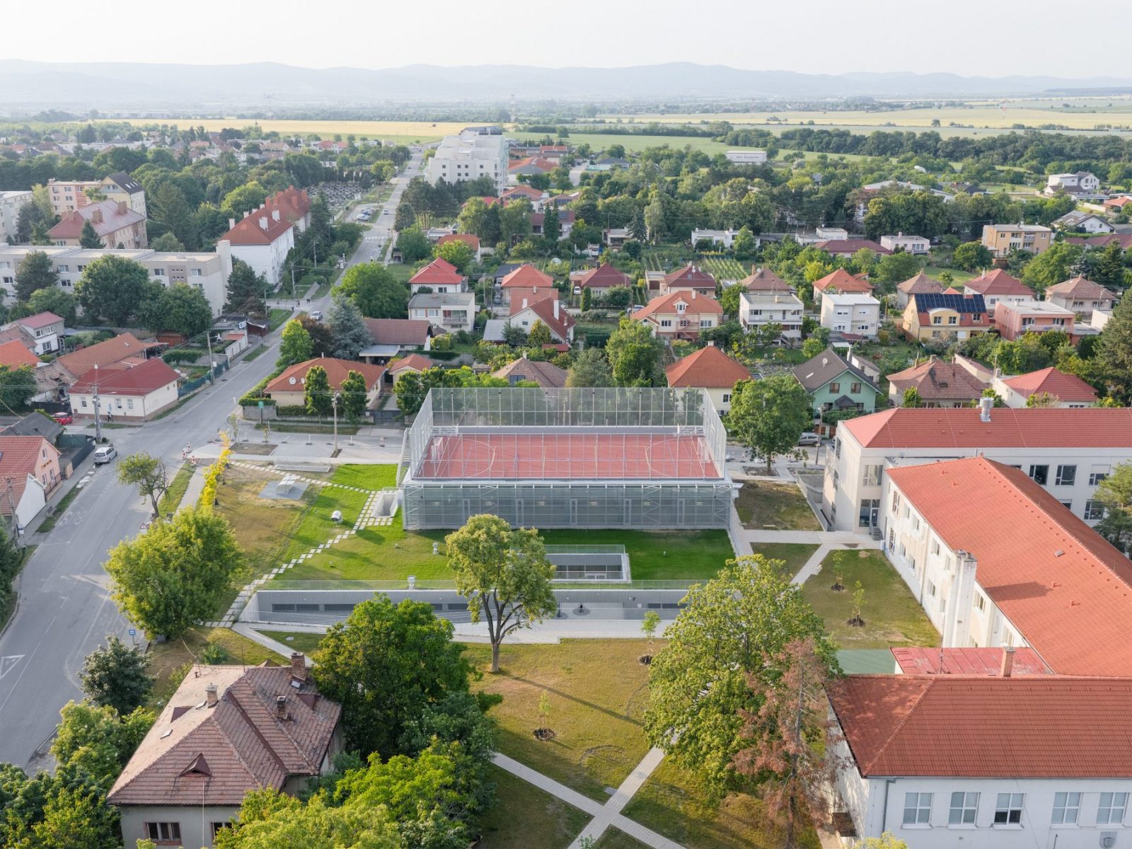 Archisearch Architecture for Education: Bakyta Designs a Low-Impact, Community-Oriented Primary School Extension in Slovakia