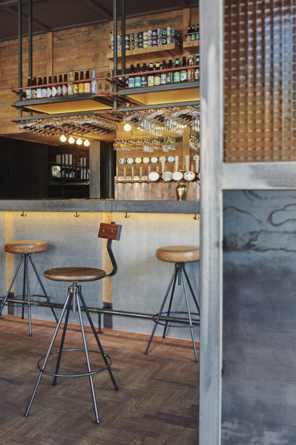 Archisearch De Biertuin West: a sophisticated design of a bar-biergärten | Studio Modijefsky