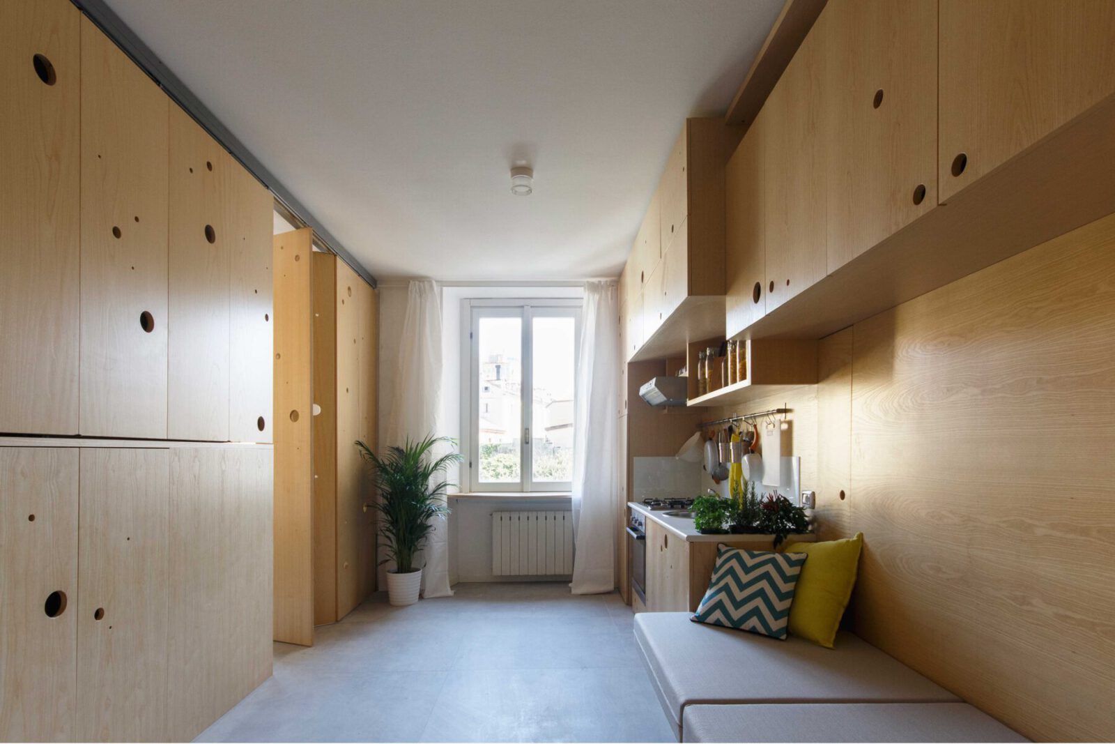 Archisearch BRERA apartment in Milan, Italy | ATOMAA