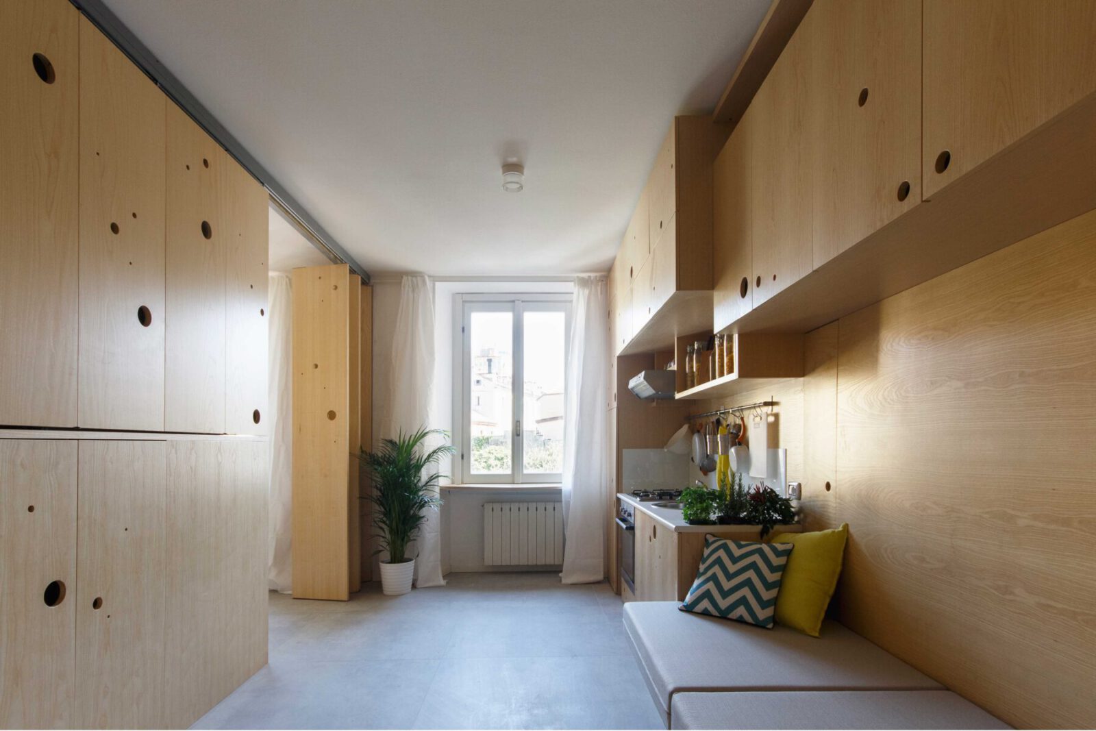 Archisearch BRERA apartment in Milan, Italy | ATOMAA