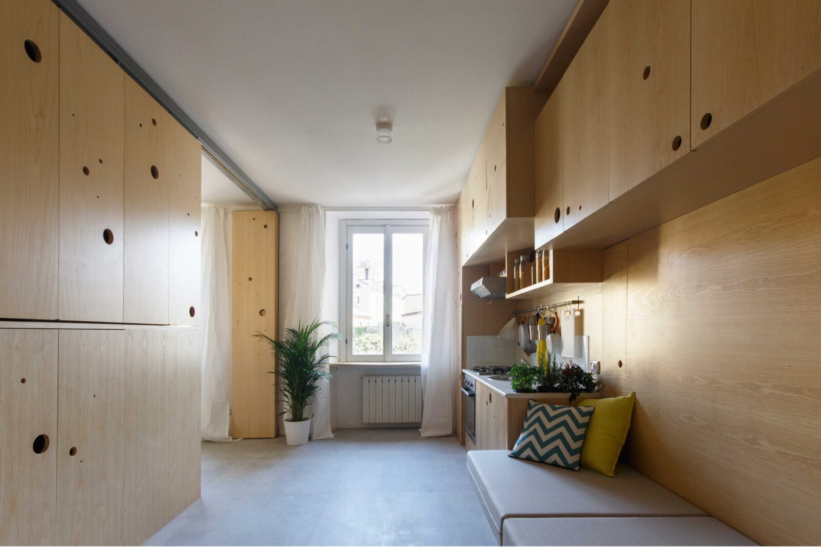 Archisearch BRERA apartment in Milan, Italy | ATOMAA