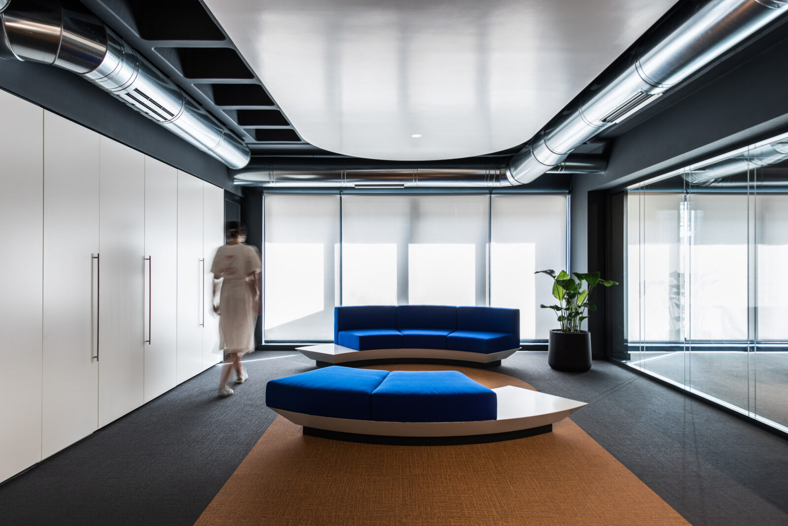 Archisearch BASEBLUE Office renovation in Piraeus | by R.C.TECH