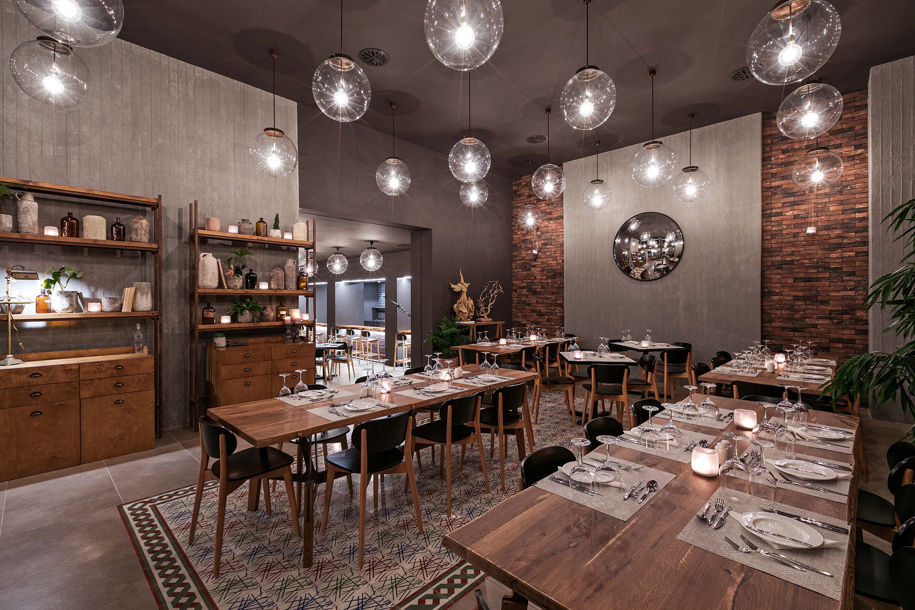 Archisearch Benini's Italian restaurant in Rhodes | Eleftherios Ambatzis