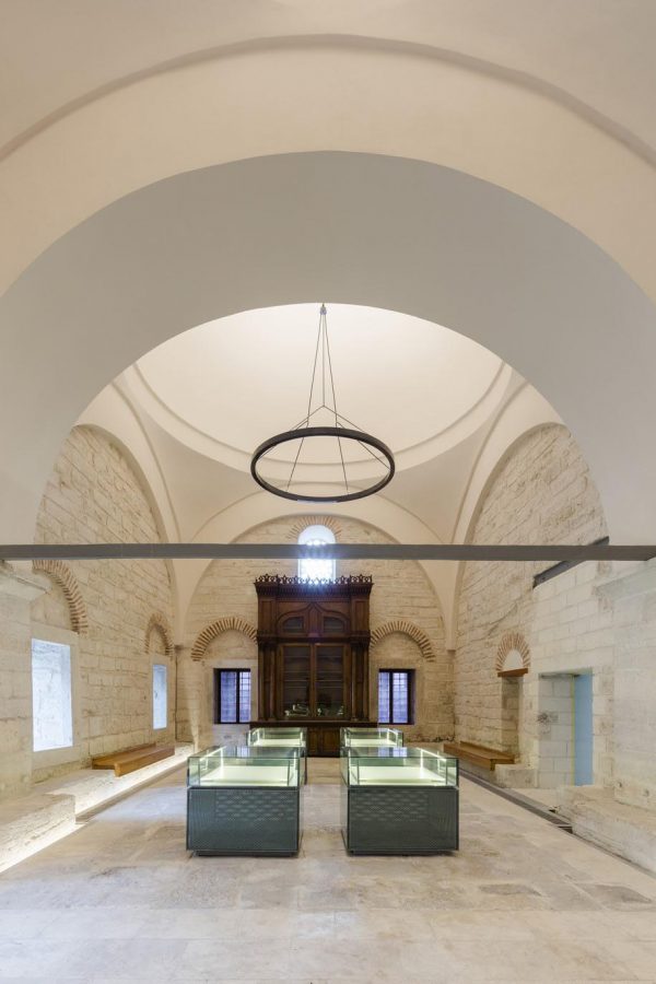 Tabanlıoğlu Architects renovate Beyazit Public Library in Istanbul