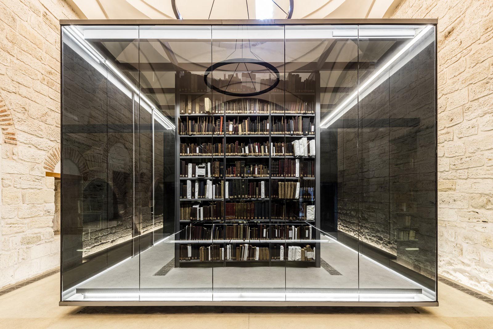 Tabanlıoğlu Architects renovate Beyazit Public Library in Istanbul