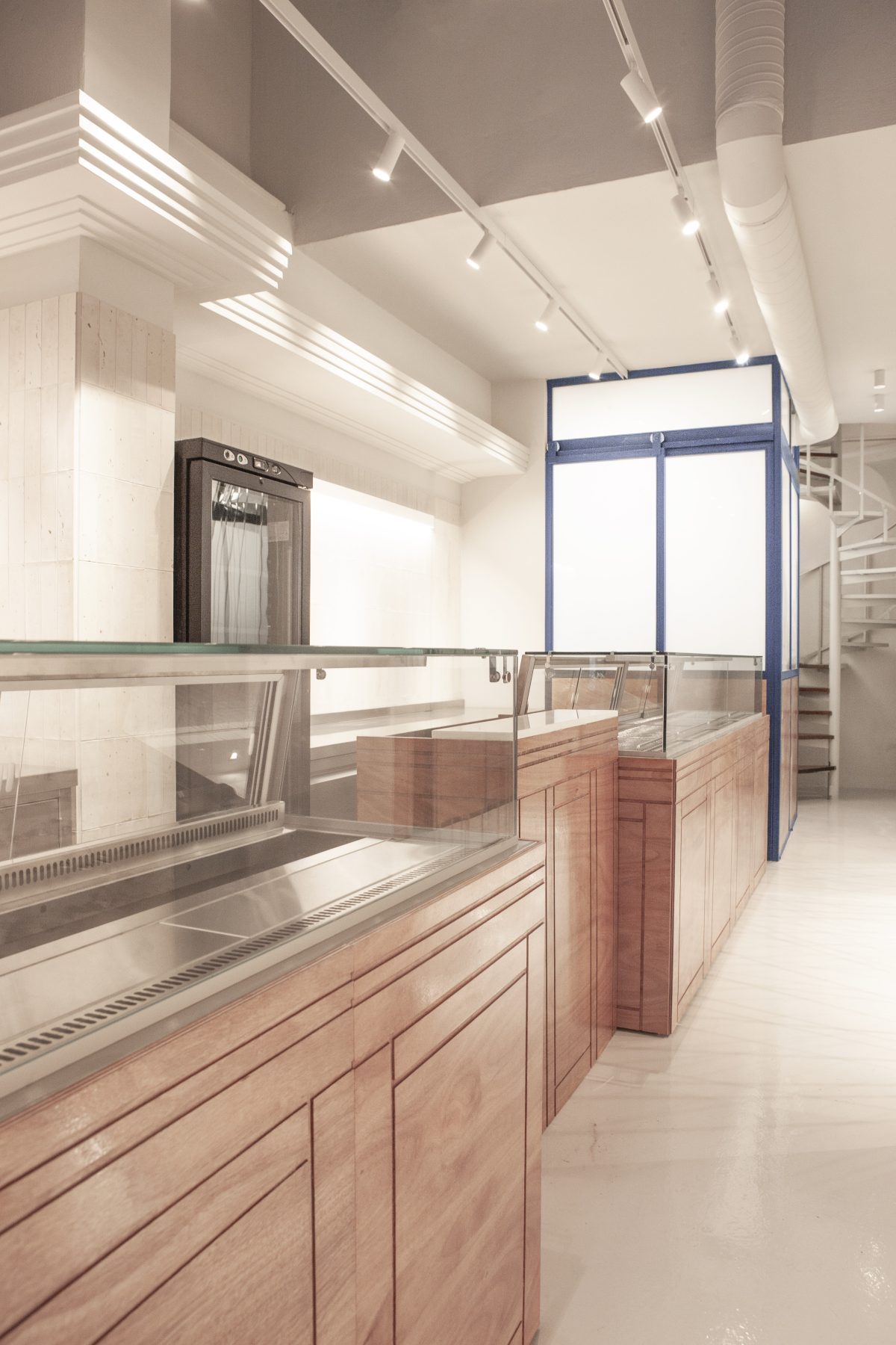 Archisearch Μέσα από αντανακλάσεις, το γραφείο Your Space Experience σχεδιάζει τις Πεντανόστιμες στην Αθήνα