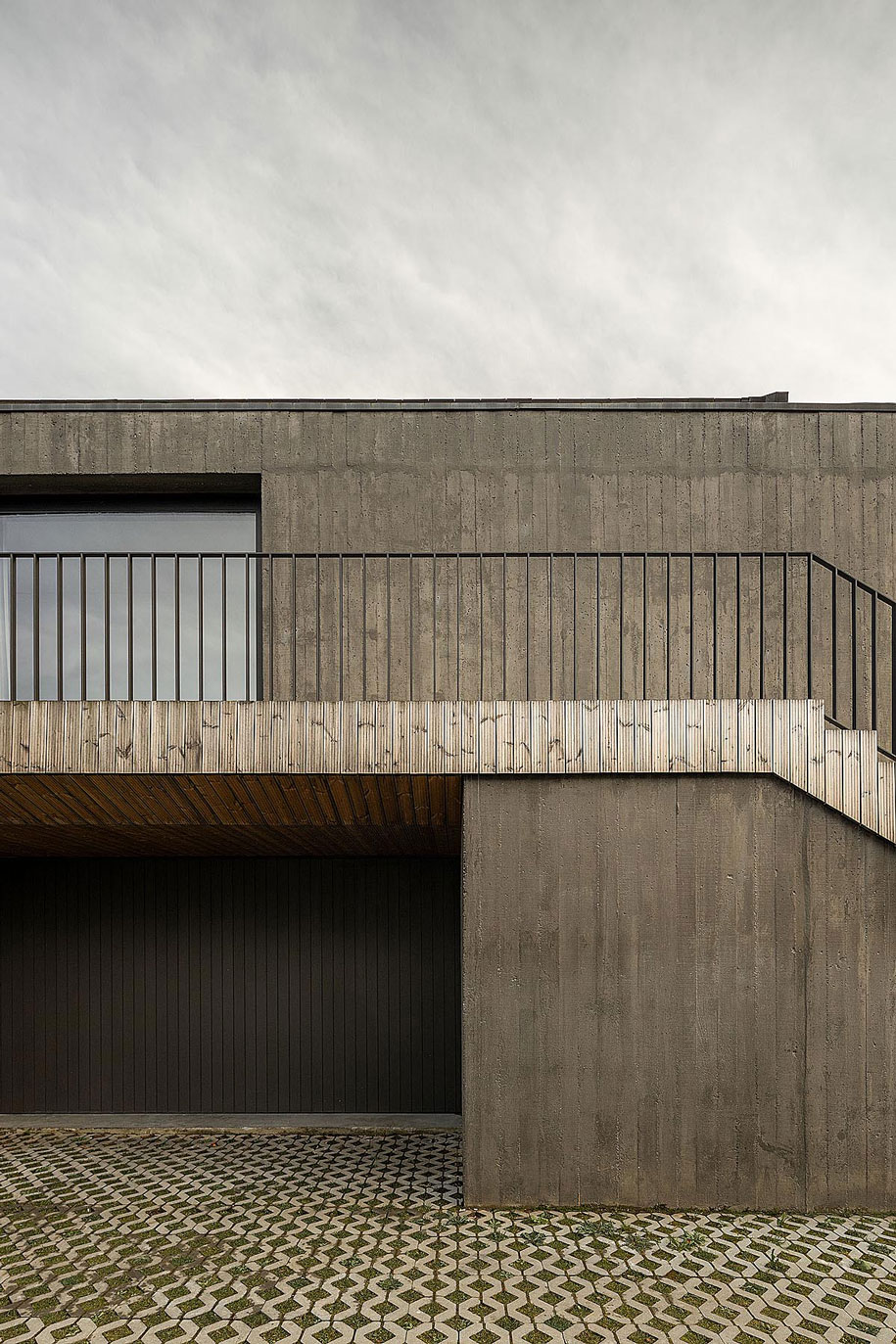 Archisearch HOUSE CG in Arrifana, Portugal by PEDRO HENRIQUE ARQUITETO