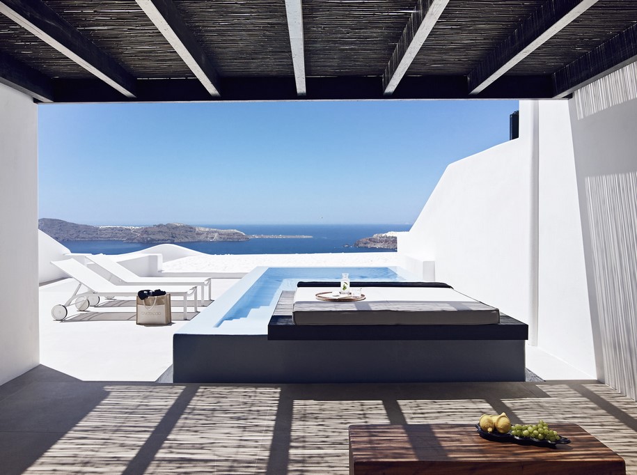 100% Hotel Design Awards 2017, Cavo Tagoo Santorini, GJP, Liakos & Associates architects, 2017, Santorini