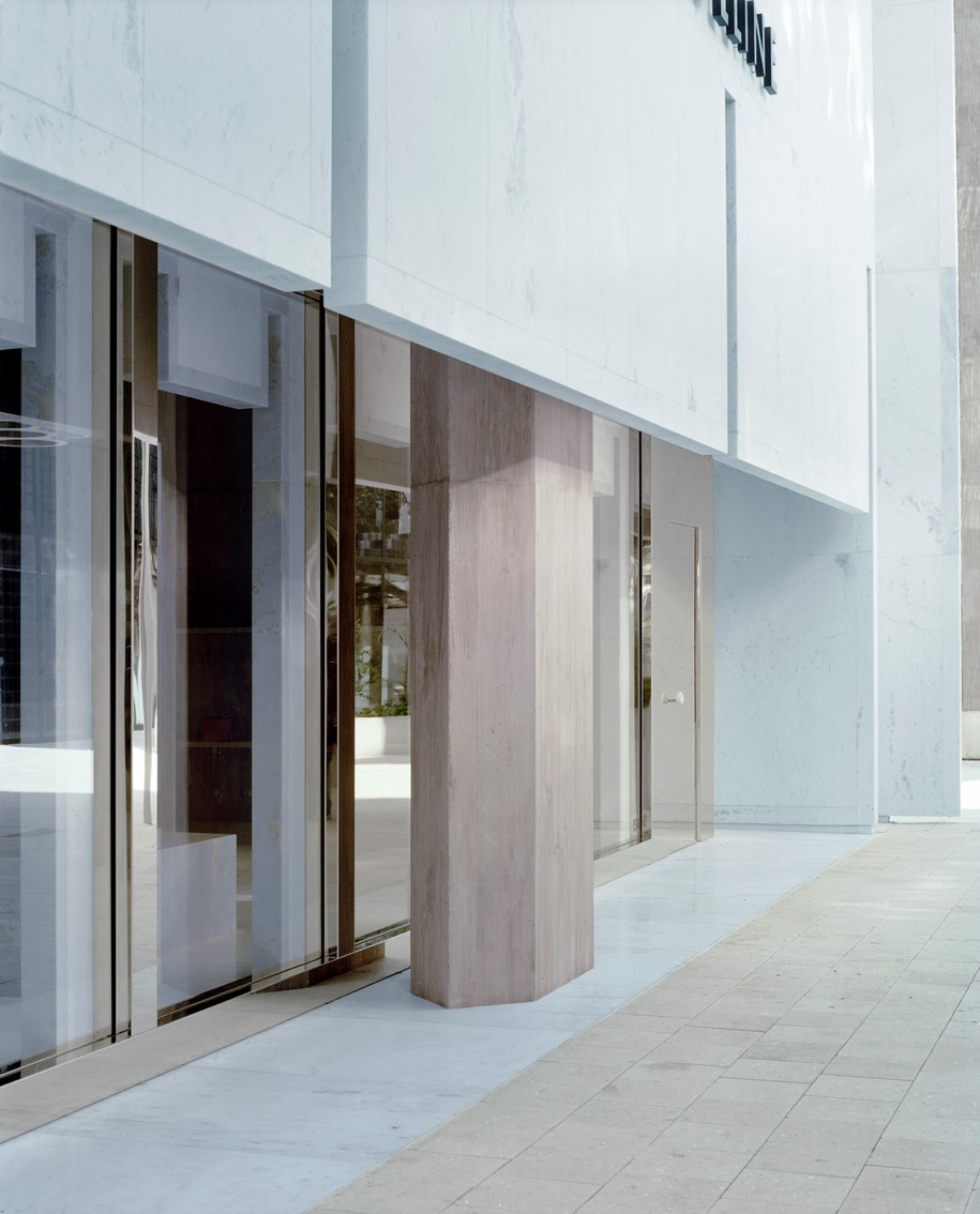 Archisearch Valerio Olgiati created a store entirely made of marble for fashion label Céline in Miami