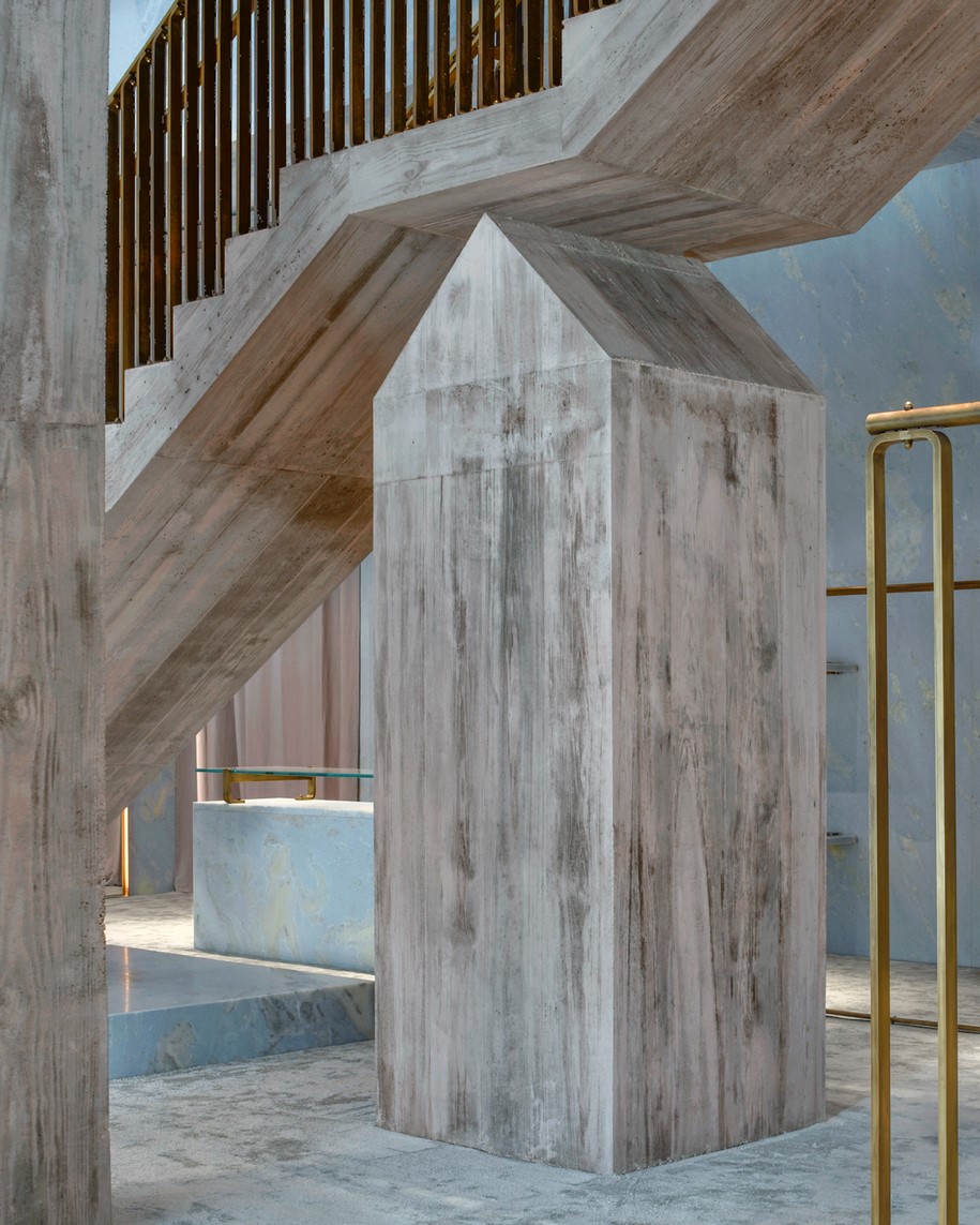 Archisearch Valerio Olgiati created a store entirely made of marble for fashion label Céline in Miami