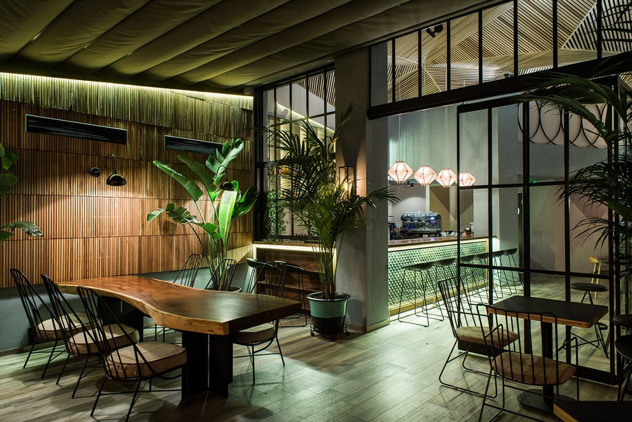 Archisearch Studionoh's New Cocktail Bar in Athens Embraces Greenery