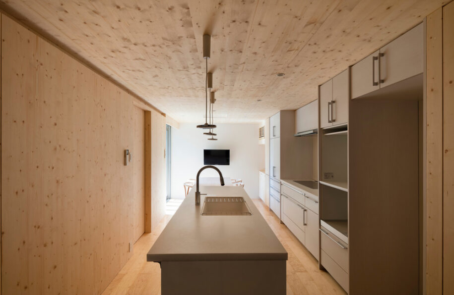 Archisearch Continuous Plate House 2.0 in Fukui, Japan | Ryumei Fujiki + Yukiko Sato / F.A.D.S