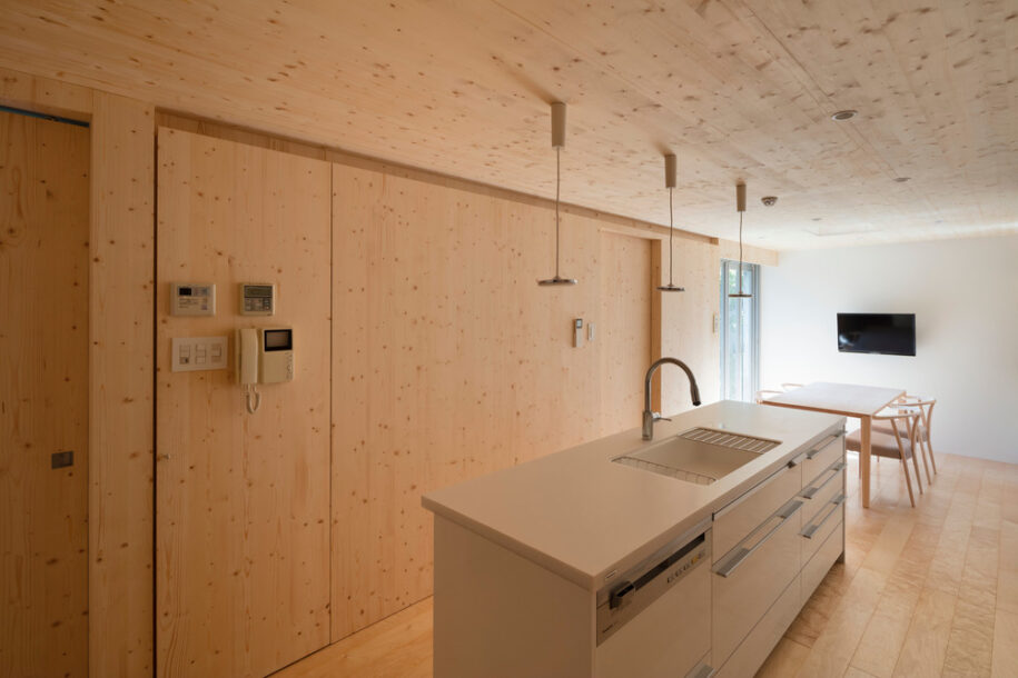 Archisearch Continuous Plate House 2.0 in Fukui, Japan | Ryumei Fujiki + Yukiko Sato / F.A.D.S