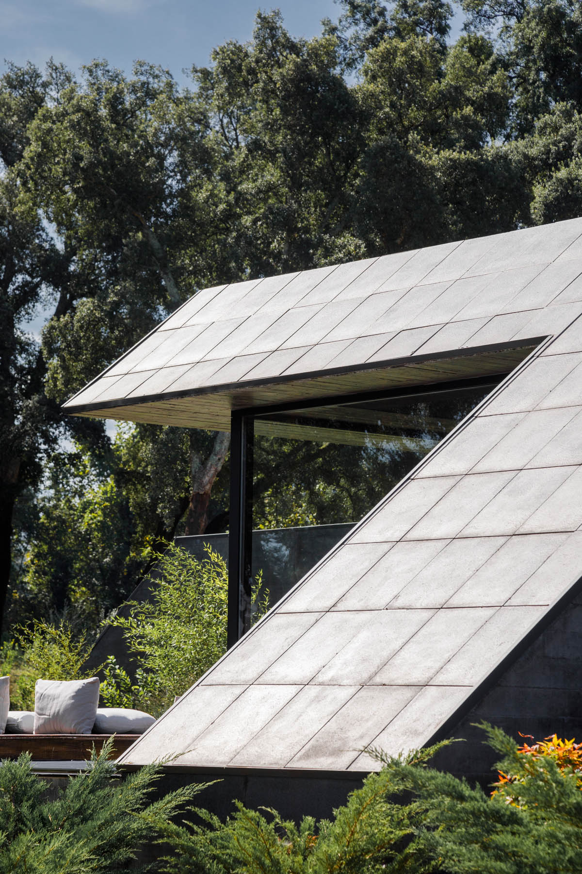 Archisearch Cork Oak House in Celorico de Basto, Portugal | Hugo Pereira Arquitetos