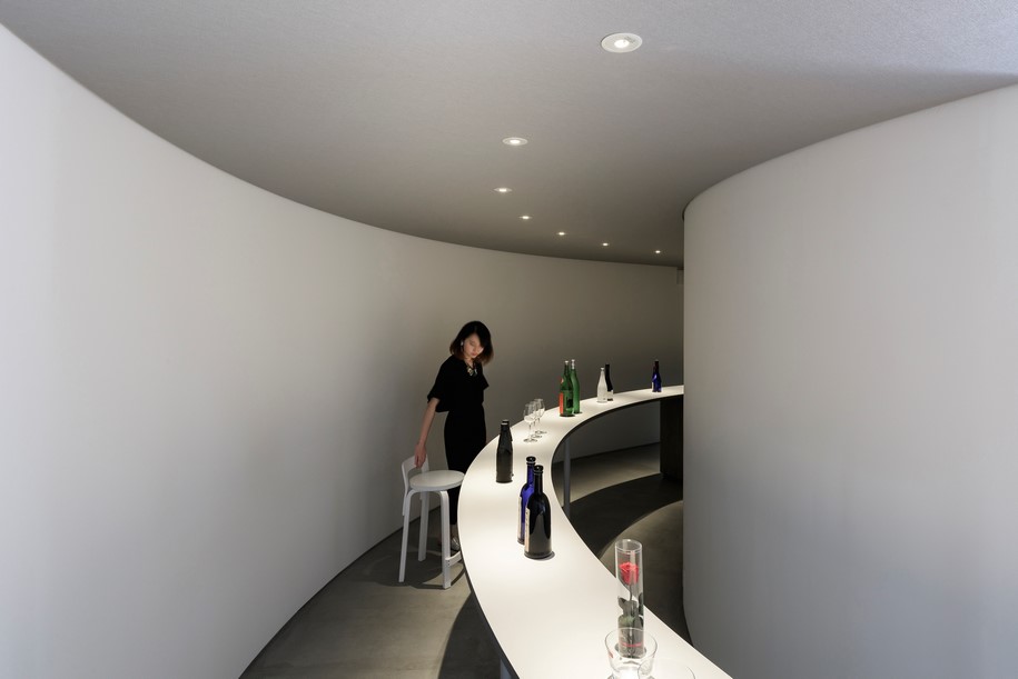 Corridor of the Fold, Jun Igarashi Architects, Kitami, Hokkaido, circular, materials