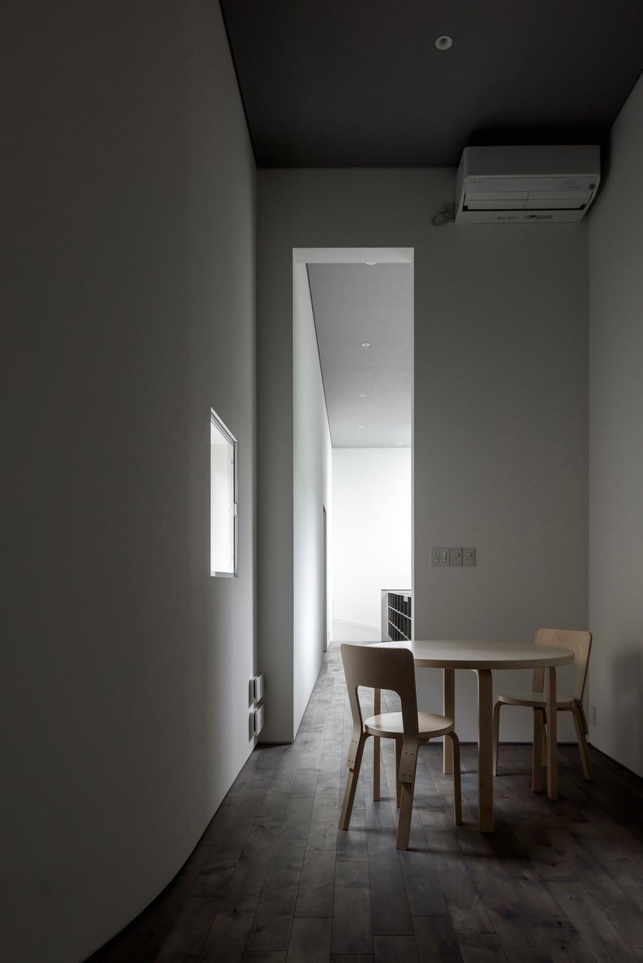 Corridor of the Fold, Jun Igarashi Architects, Kitami, Hokkaido, circular, materials