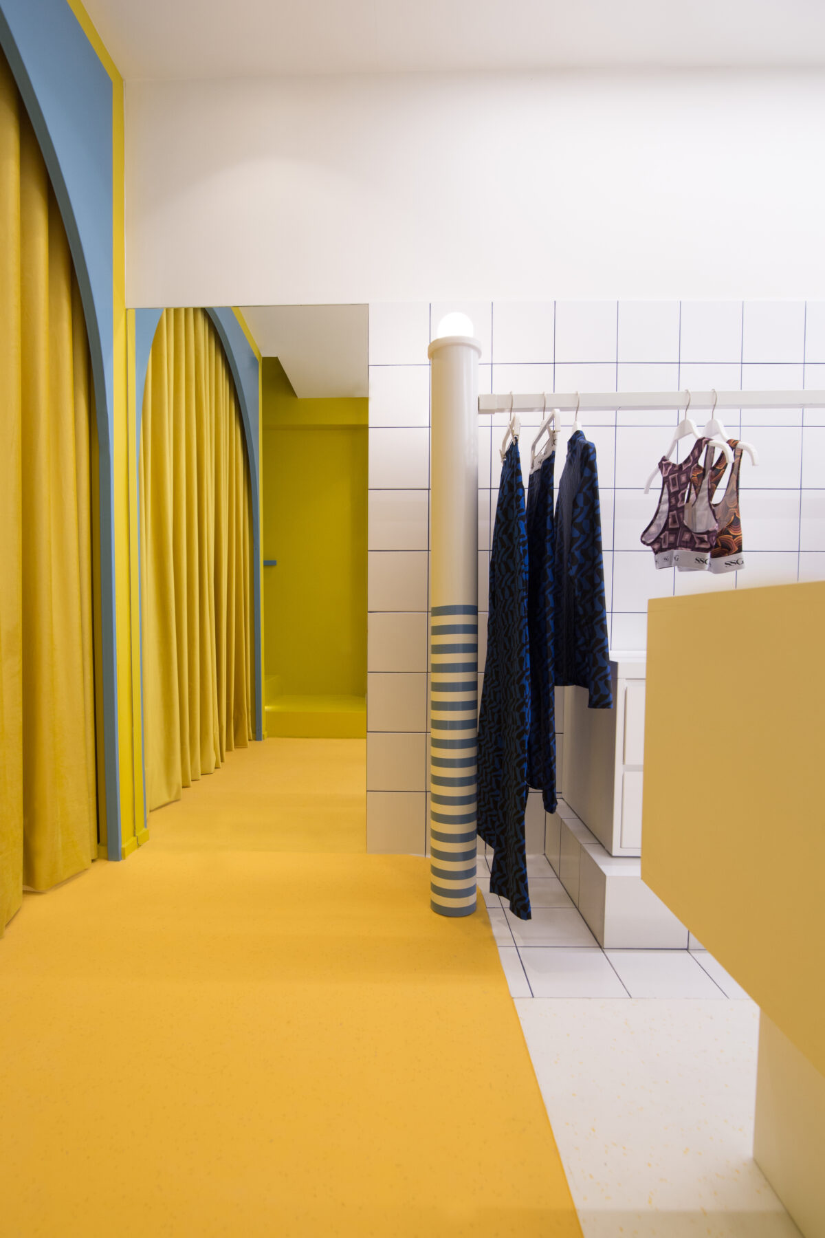 Archisearch Dazed boutique designed by pluslines studio in Trikala, Greece.