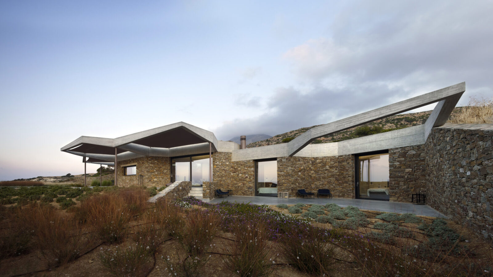 Archisearch 2022 EIA Architecture Award _ The Hourglass Corral House in ‘Voronoi’s Corrals’ project, Milos island, Cyclades | DECA Architecture