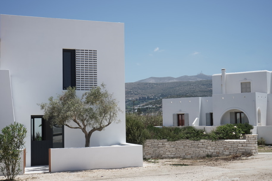 Archisearch Εξοχικές κατοικίες Memory Core στην Πάρο | από το γραφείο Yria Design
