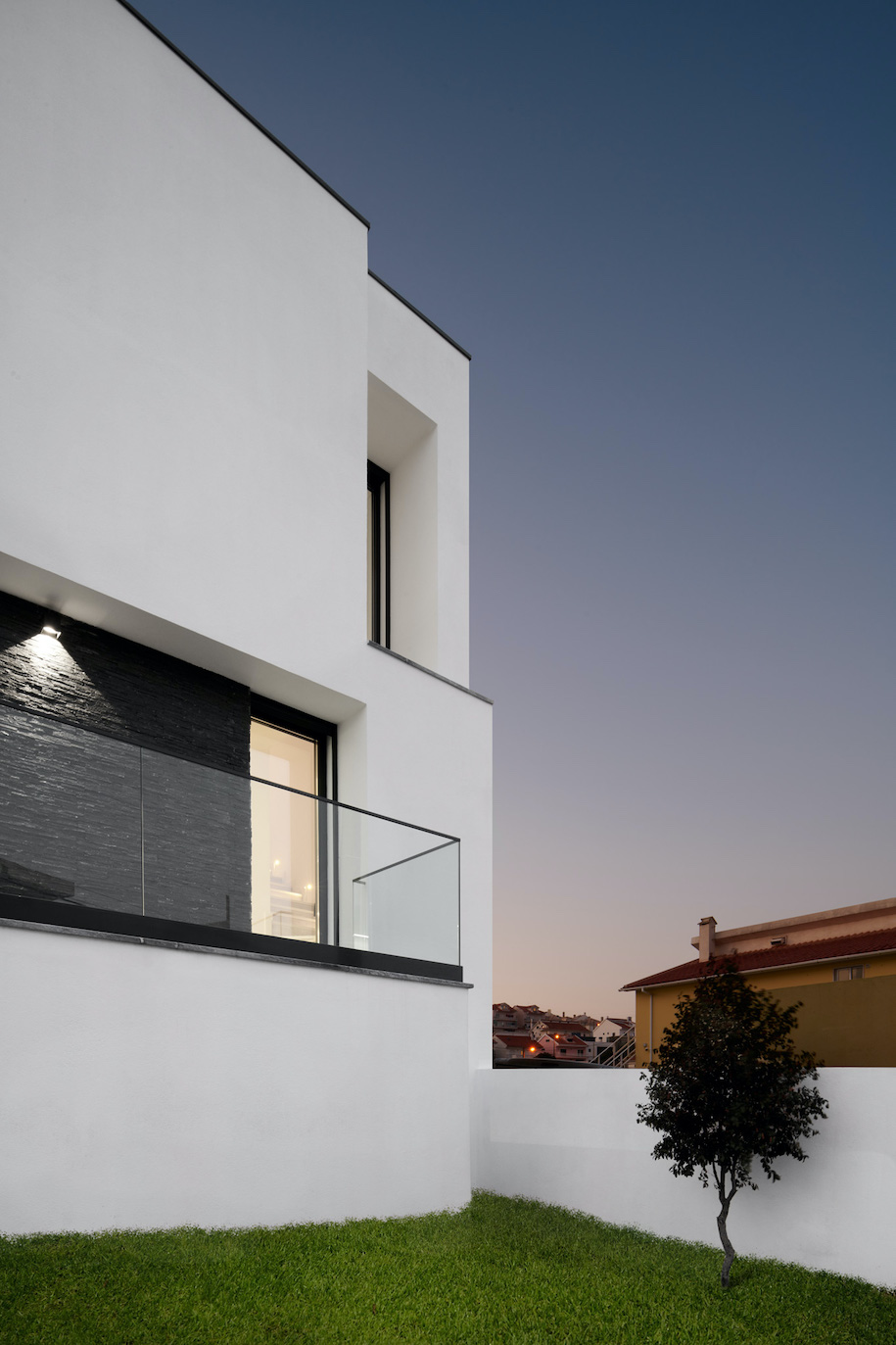 Archisearch Amaro House in Lisbon by Sérgio Miguel Godinho