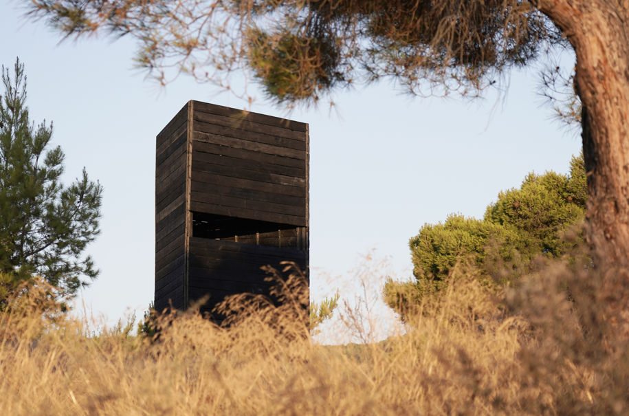 Archisearch Irish designer Kieran Donnellan creates Dark Beacon Pavilion for MEDS Workshop 2019 in Spetses island